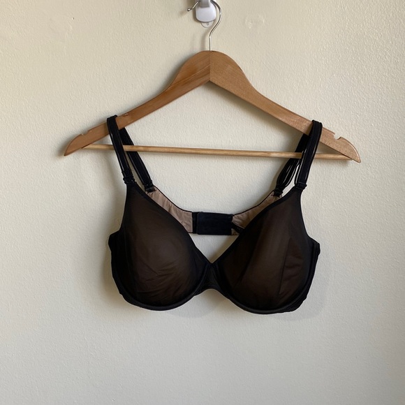 Victoria’s Secret black bra - Picture 1 of 10